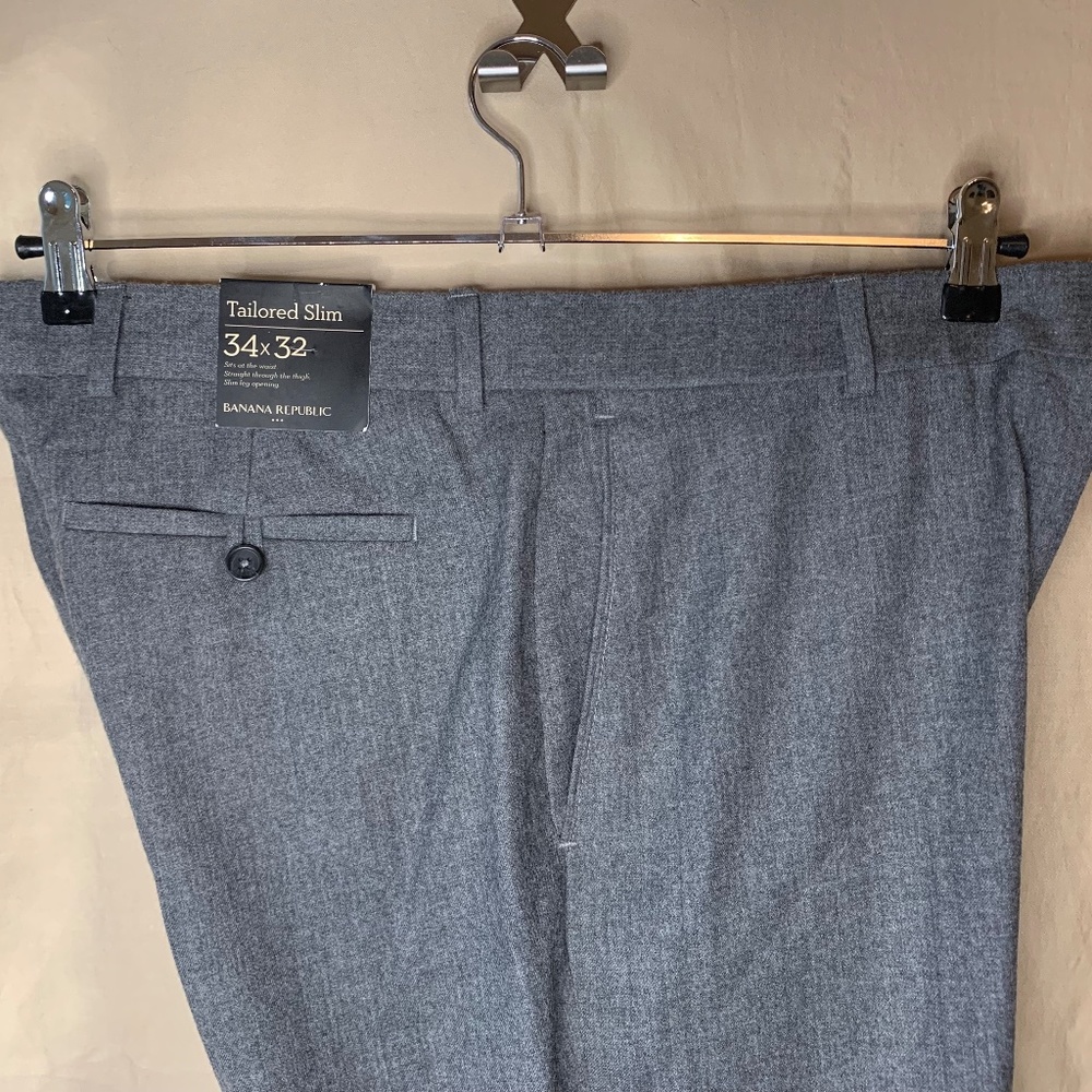 NEW WITH TAGS Banana Republic, Tailored Slim, 34x32, 100% Wool Dress Pants